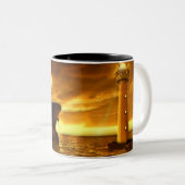 Schöne Szene mit Leuchtturm Zweifarbige Tasse (VorderseiteRechts)