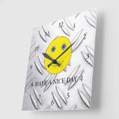 Schöne Tage Quadratische Wanduhr (Winkel)