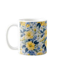 Schöne Tasse aus Gelb und Blumen