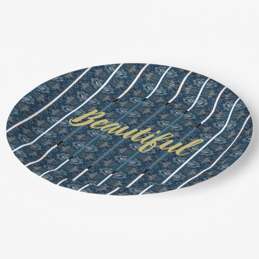 Schöne Teller von Poet Adiela Akoo (Schrägansicht)