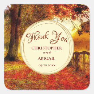 Schöne Trasse Herbst farbenfrohe Bäume Hochzeit im Quadratischer Aufkleber