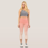 Schöne trendige abstrakte Korallenrosa Capri Leggings (Vorderseite)