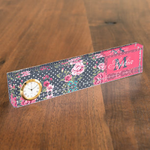 Schöne trendige Mädchen-Vintage-Monogramm-Rosen Namensplakette