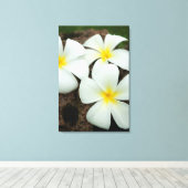 Schöne tropische Blüten im Südpazifik Leinwanddruck (Insitu (Holzboden))
