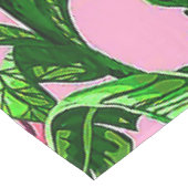 Schöne tropische grüne Blätter mit roten Blume | Tischdecke (Schrägansicht)