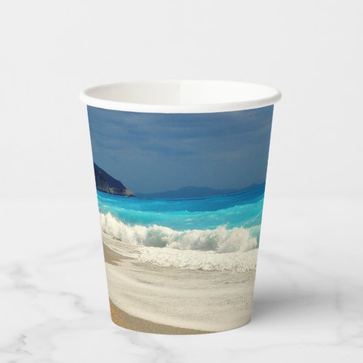 Schöne türkisfarbene tropische Fotografie Pappbecher (Links)