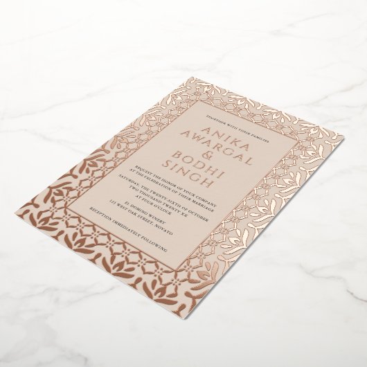 Schöne Verzierte indische Rahmen Hochzeit REAL Folieneinladung (Gedreht)