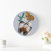 Schöne Vintage Blütenschmetterlingsdarstellung Große Wanduhr (Zuhause)