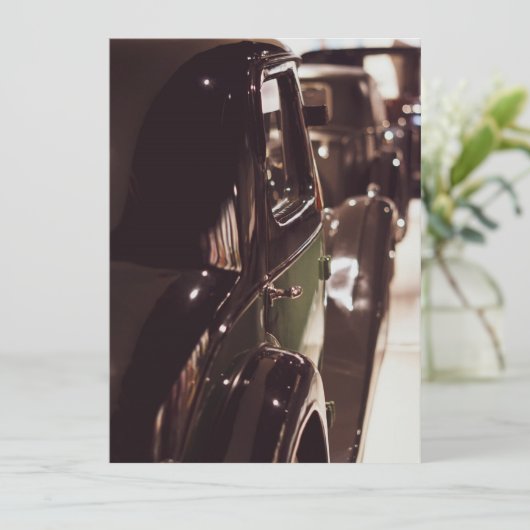 Schöne Vintage Oldtimer Showroom (Stehend Vorderseite)