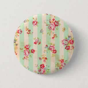 Schöne Vintage-Rosen und andere Blumen Button
