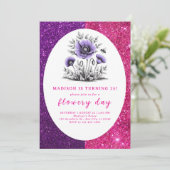 Schöne violette Blumen Geburtstag Einladung (Stehend Vorderseite)