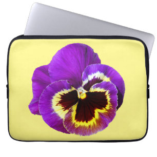 Schöne violette Stiefmütterchen Laptopschutzhülle
