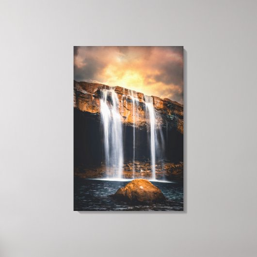 Schöne Wasserfall Landschaft Leinwanddruck (Vorderseite)