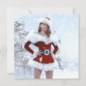 Schöne Weihnachtsfrau über den Winterschnee (Vorderseite)