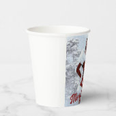 Schöne Weihnachtsfrau über den Winterschnee Pappbecher (Rechts)