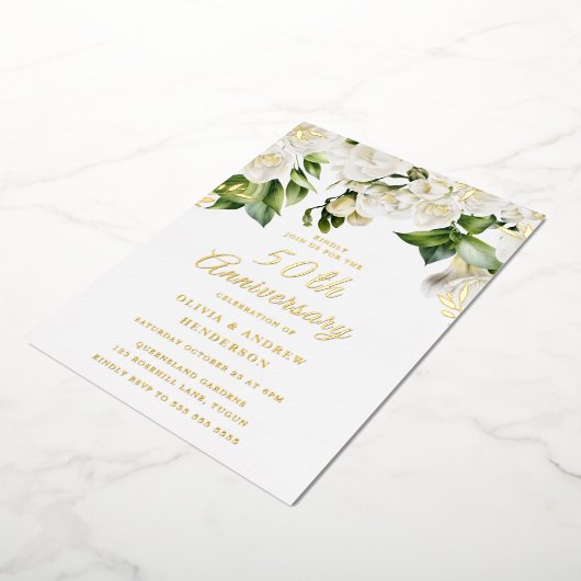 Schöne weiße Blume & Gold 50 Jahre alt Folieneinladung (Gedreht)