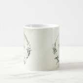 Schöne weiße Blume, grüne Blätter Kaffeetasse (Mittel)