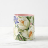 Schöne weiße Crocuses, С Frühlingsblumen Tasse (Zentrum)