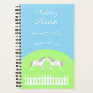 Schöne weiße Hochzeitspferde nach Maß Planer
