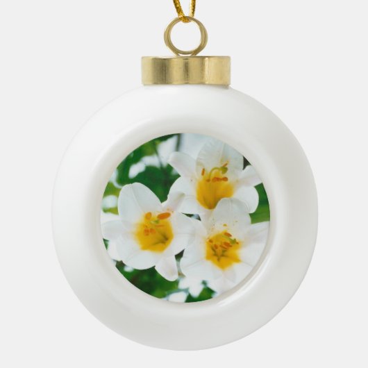 Schöne weiße Lilien - Lilium candidum Keramik Kugel-Ornament (Vorderseite)
