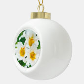 Schöne weiße Lilien - Lilium candidum Keramik Kugel-Ornament (Rechts)
