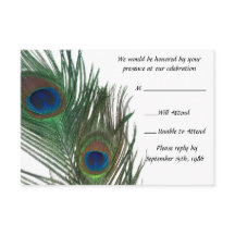 Schöne weiße Pfau-Hochzeits-RSVP