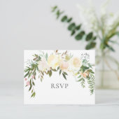 Schöne weiße Rosen Blumenhochzeit RSVP Postkarte (Stehend Vorderseite)