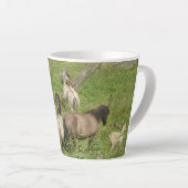 Schöne Wildpferde Latte Tasse (Rechte Ecke)