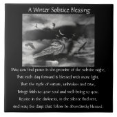 Schöne Winter Solstice Ravens und Crescent Moon Fliese (Vorderseite)