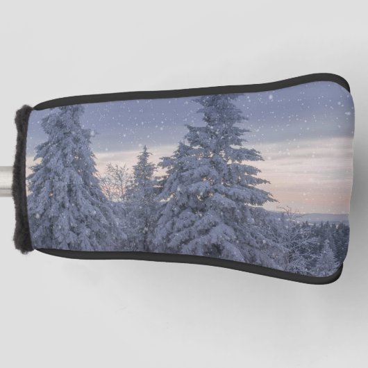 Schöne Winterlandschaft als Schnee Golf Headcover (Vorderseite)