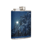 Schöne Winterlandschaft mit Schnee bedeckte Bäume Flachmann (Rechts)