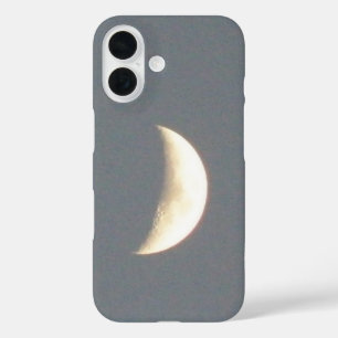 Schöne zunehmende Mondsichel bei Dämmerung iPhone 16 Hülle
