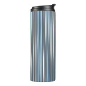 Schöner, abstrakter, blauer Hintergrund mit l Thermosbecher (Nach links gedreht)