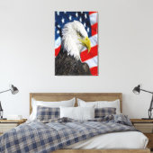 Schöner Adlerkopf und eine amerikanische Flagge 1 Leinwanddruck (Insitu (Schlafzimmer))