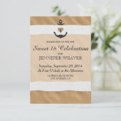 Schöner Anker am Strand Sand und weißes Band Einladung (Stehend Vorderseite)