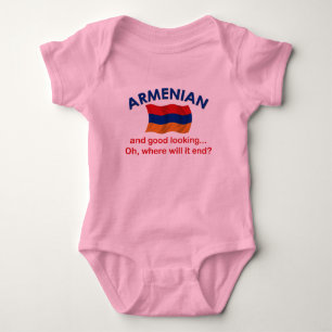 Schöner armenischer Säuglings-Strampler Baby Strampler