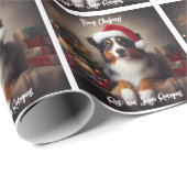 Schöner australischer Schäferhund mit Weihnachtsma Geschenkpapier (Rolleneckpunkt)