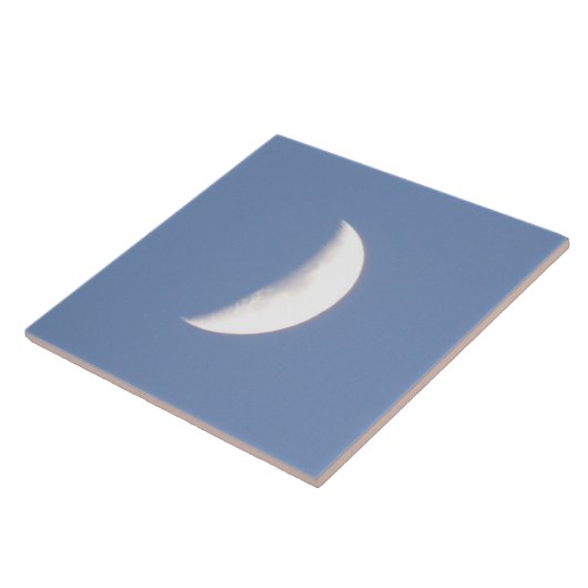 Schöner Bergmond im Daylight Tile Fliese (Seite)