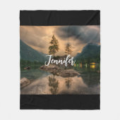Schöner Bergsee im Abend Foto Fleecedecke (Vorderseite)