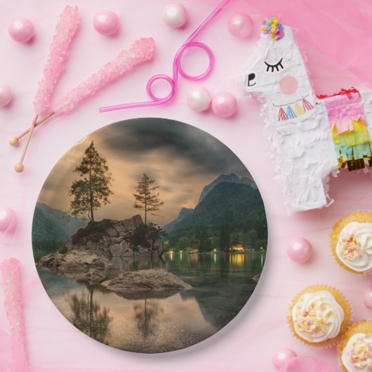 Schöner Bergsee im Abend Foto Pappteller (Party)