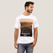 Schöner Bergtag T-Shirt (Vorne ganz)