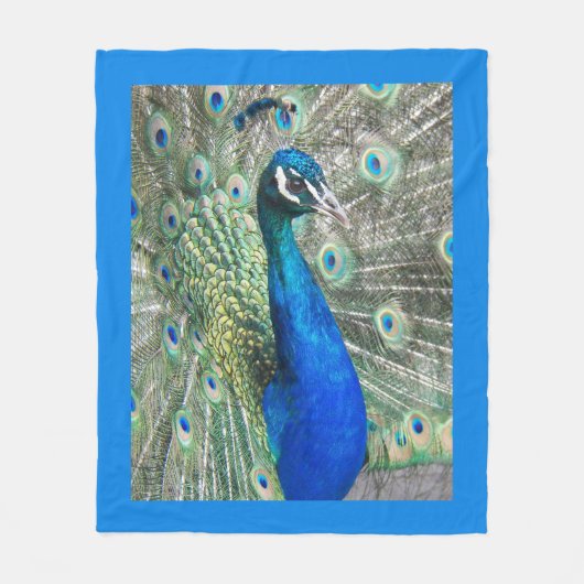 Schöner blauer Pfau mit blauer Grenze Fleecedecke (Vorderseite)