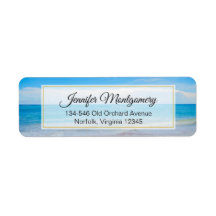 Schöner, blauer tropischer Strand