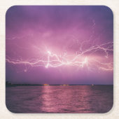 Schöner Blitz über dem See bei Dämmerung Rechteckiger Pappuntersetzer (Vorderseite)
