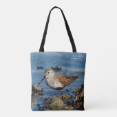 Schöner Dunlin Sandpiper Goes Solo am Strand Tasche (Rückseite)
