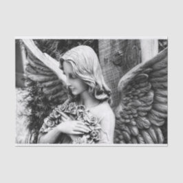 Schöner Engel mit Rose auf der Brust Seidenpapier