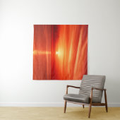 Schöner farbenfroher Sonnenaufgang am Meer mit Dra Wandteppich (Beispiel (Horizontal))