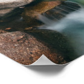 Schöner Fluss im Frühjahr Poster (Ecke)