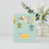 Schöner Frühlingshintergrund mit Vogelhaus Postkarte (Stehend Vorderseite)