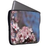 schöner Frühlingsrosa Kirschblütenbaum. Laptopschutzhülle (Vorne Rechts)
